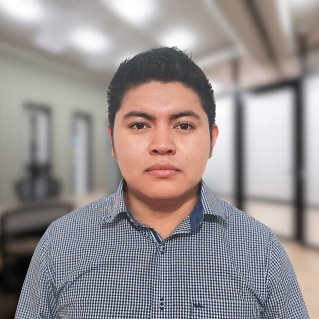 Wilmer Tezen, Gerente de Desarrollo de SES4 en Guatemala